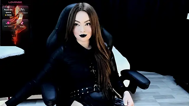 Snapshot of nasty_katty_ chatting on November 13, 9:47 pm nasty katty online show from November 13, 9:47 pm