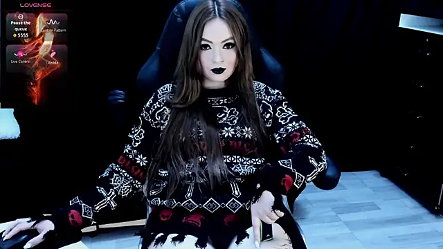 Snapshot of nasty_katty_ chatting on December 16, 9:42 pm nasty katty online show from December 16, 9:42 pm