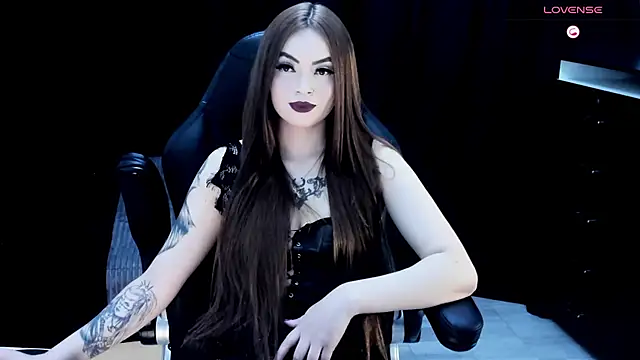 Snapshot of nasty_katty_ chatting on June 17, 10:21 pm nasty katty online show from June 17, 10:21 pm