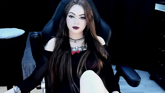 nasty katty  online show from August 7, 9:06 pm