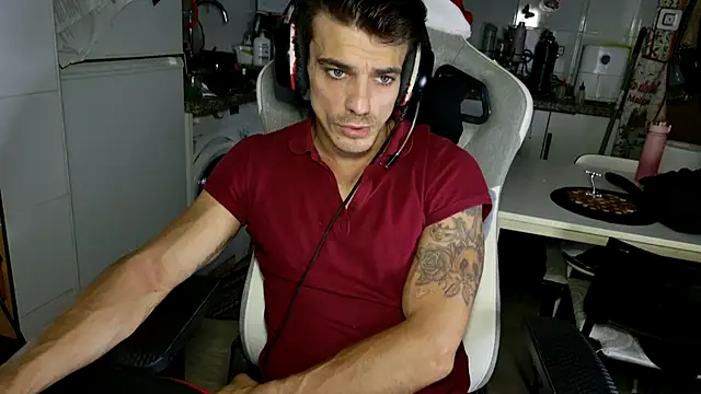 ipaulsoy online show from July 12, 11:34 am