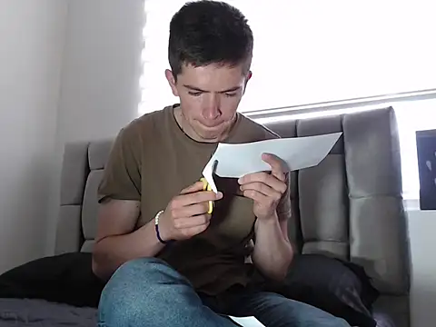 Snapshot of Eliantg chatting on December 31, 5:29 pm Eliantg online show from December 31, 5:29 pm