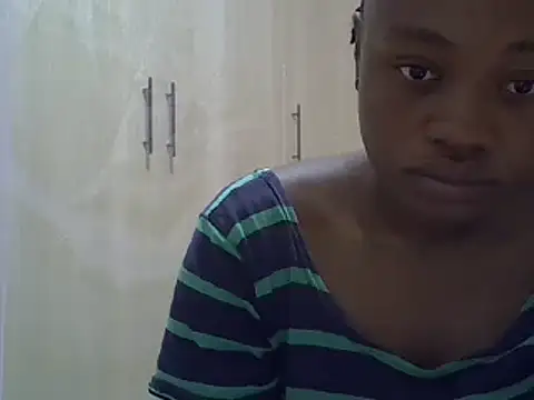 Snapshot of Amanda255 chatting on January 6, 1:42 am Amanda255 online show from January 6, 1:42 am