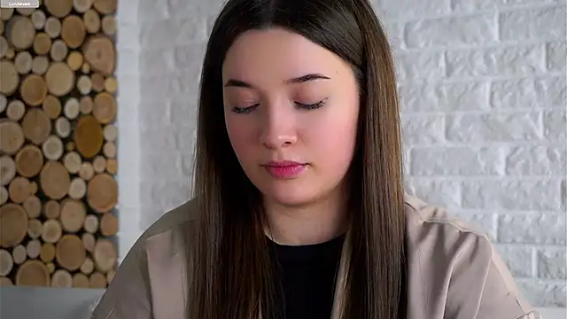 LowOncoming online show from February 25, 1:59 am