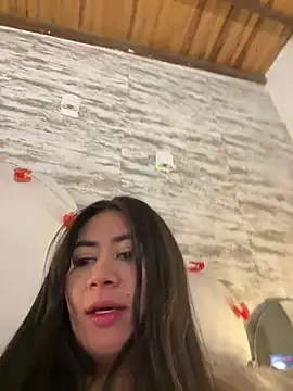  MadiLee  online show from February 9, 12:49 am