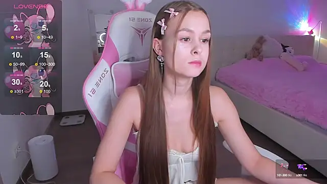 Snapshot of molly_murrrr chatting on December 14, 5:58 pm molly murrrr online show from December 14, 5:58 pm