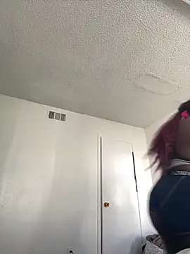 Snapshot of LillShayy chatting on October 11, 2:37 pm LillShayy online show from October 11, 2:37 pm