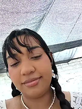 Snapshot of _octavia_ chatting on June 15, 11:45 am octavia online show from June 15, 11:45 am