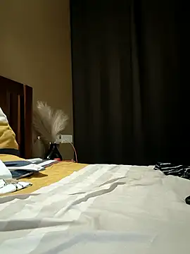 thickindianmonstet online show from April 25, 1:41 pm