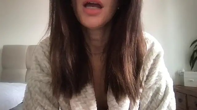 paolajonez online show from September 13, 12:16 pm