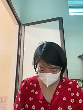 Snapshot of Hachi_Sweetbabie_ chatting on May 9, 4:28 am Hachi Sweetbabie online show from May 9, 4:28 am