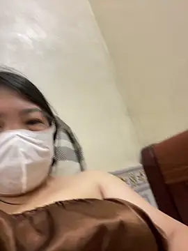 Snapshot of Hachi_Sweetbabie_ chatting on June 7, 10:52 am Hachi Sweetbabie online show from June 7, 10:52 am