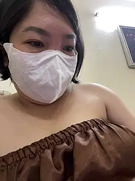 Snapshot of Hachi_Sweetbabie_ chatting on June 9, 10:49 am Hachi Sweetbabie online show from June 9, 10:49 am