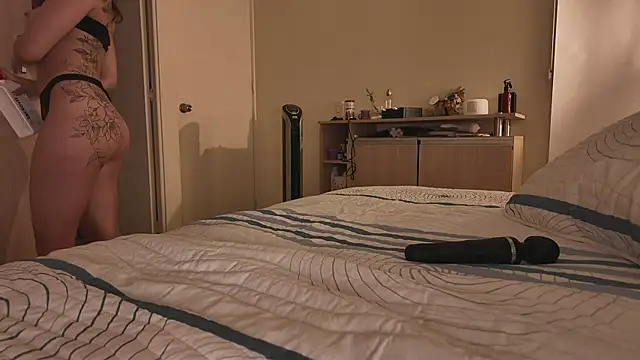 juanasnz99 online show from November 4, 3:16 am