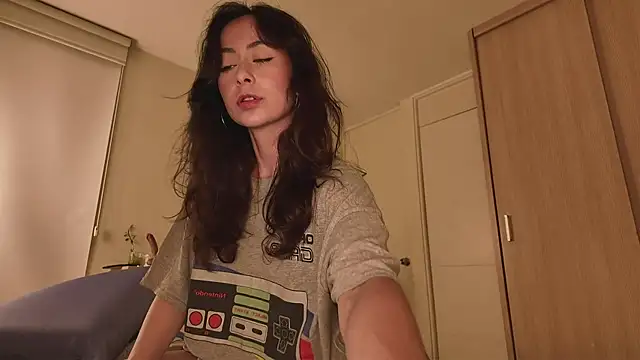 juanasnz99 online show from July 5, 2:51 am
