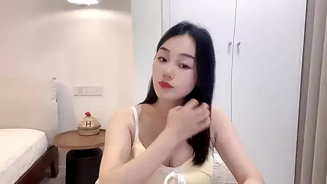 Snapshot of cloud8822 chatting on May 24, 2:11 pm cloud8822 online show from May 24, 2:11 pm