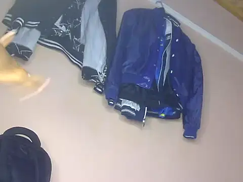 Snapshot of Ebony_sluty1 chatting on November 25, 9:04 pm Ebony sluty1 online show from November 25, 9:04 pm