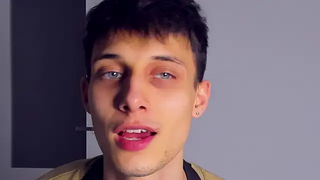 Snapshot of Kent_Ross chatting on November 29, 8:45 pm Kent Ross online show from November 29, 8:45 pm