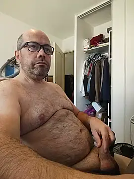 Snapshot of veryverybigdick45 chatting on June 23, 10:13 am veryverybigdick45 online show from June 23, 10:13 am