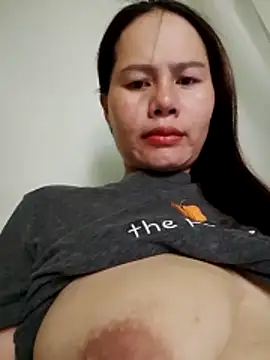 Snapshot of Baby-ladyass20 chatting on April 16, 2:23 am Baby-ladyass20 online show from April 16, 2:23 am