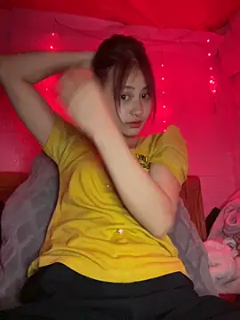 trieungoclnt online show from March 13, 7:15 am