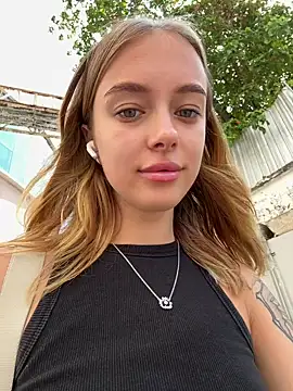 enjoy my beauty online show from January 19, 4:44 am