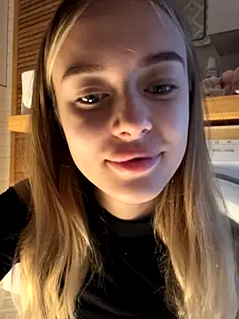 enjoy my beauty online show from September 25, 5:44 am