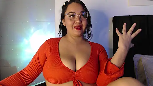 Snapshot of Alezapark chatting on March 18, 7:31 pm Alezapark online show from March 18, 7:31 pm