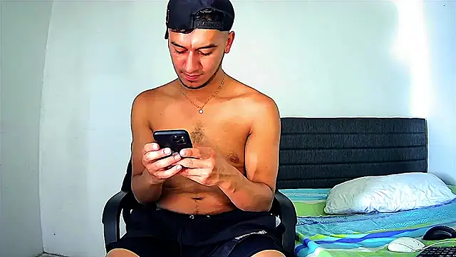 Kevin Torres online show from November 9, 8:40 pm