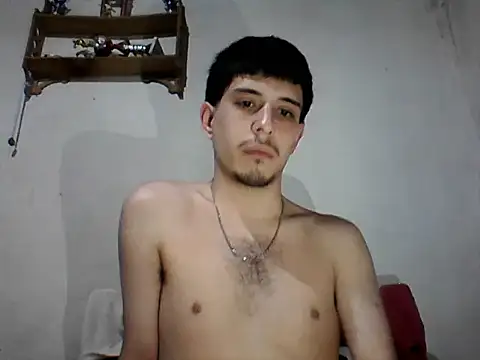 Snapshot of Elvergonn2105 chatting on October 11, 4:22 am Elvergonn2105 online show from October 11, 4:22 am