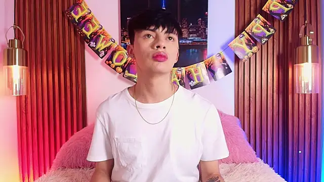 Steev Novoa online show from October 29, 9:27 pm