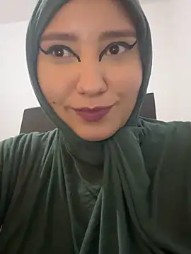 hannahayat online show from November 23, 2:39 pm