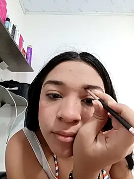 -VICKKY online show from December 19, 1:51 pm