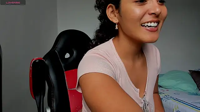 Snapshot of sofiaparker8 chatting on June 10, 7:57 pm sofiaparker8 online show from June 10, 7:57 pm