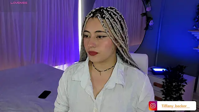 Snapshot of tiffany_becker chatting on April 1, 1:01 pm tiffany becker online show from April 1, 1:01 pm