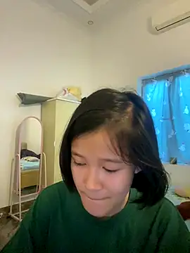 Snapshot of thithi8369 chatting on December 5, 5:59 am thithi8369 online show from December 5, 5:59 am