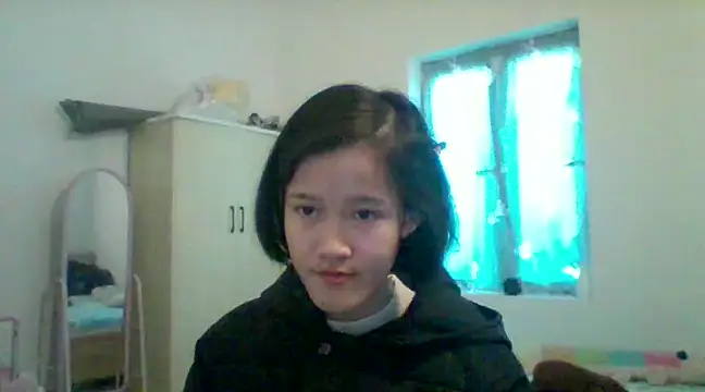 Snapshot of thithi8369 chatting on December 17, 4:12 am thithi8369 online show from December 17, 4:12 am