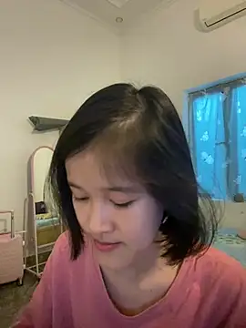 Snapshot of thithi8369 chatting on December 27, 3:42 am thithi8369 online show from December 27, 3:42 am