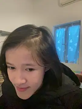 Snapshot of thithi8369 chatting on December 30, 5:04 am thithi8369 online show from December 30, 5:04 am