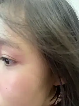 Snapshot of thithi8369 chatting on January 12, 9:40 am thithi8369 online show from January 12, 9:40 am