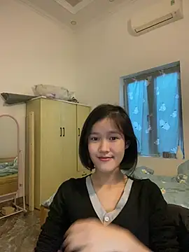 Snapshot of thithi8369 chatting on January 26, 5:56 am thithi8369 online show from January 26, 5:56 am