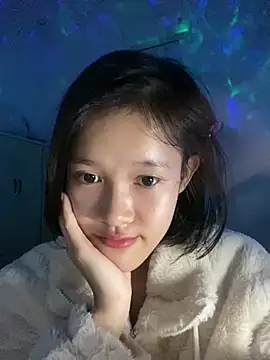 Snapshot of thithi8369 chatting on February 4, 11:27 am thithi8369 online show from February 4, 11:27 am