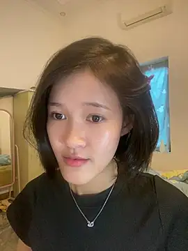 Snapshot of thithi8369 chatting on March 12, 4:30 am thithi8369 online show from March 12, 4:30 am