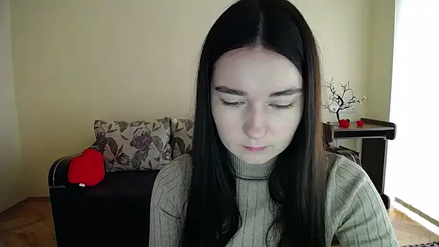 Pretty shy online show from November 7, 9:31 am