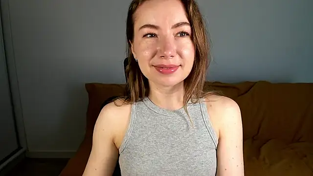 Snapshot of Mia_Tasty chatting on June 27, 6:29 am Mia Tasty online show from June 27, 6:29 am