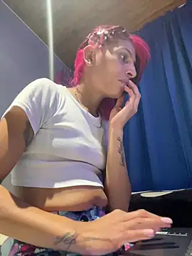 Snapshot of ImCrazzy chatting on July 23, 1:58 am ImCrazzy online show from July 23, 1:58 am