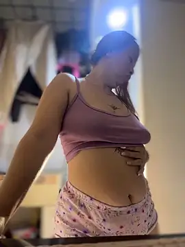 Emiily lee online show from March 12, 9:15 am