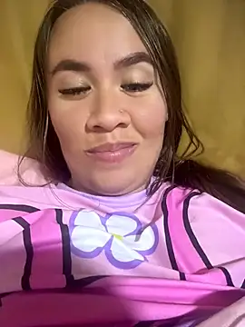 Emiily lee online show from May 2, 4:50 am