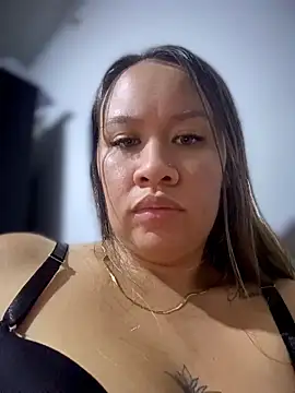 Emiily lee online show from May 16, 3:03 am