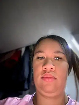 Emiily lee online show from June 8, 9:42 am
